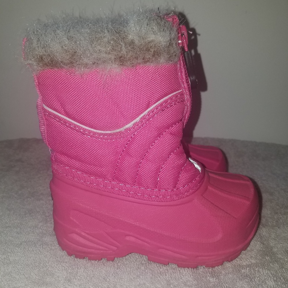 Toddler Girl snow boots